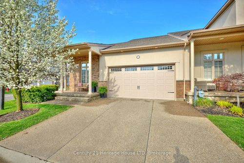 42-3232 Montrose Rd, Niagara Falls, ON, L2H0E8 | Card Image