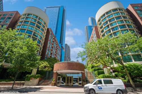 705-440 Mcclurg Ct, Chicago, IL, 60611-4356 | Card Image