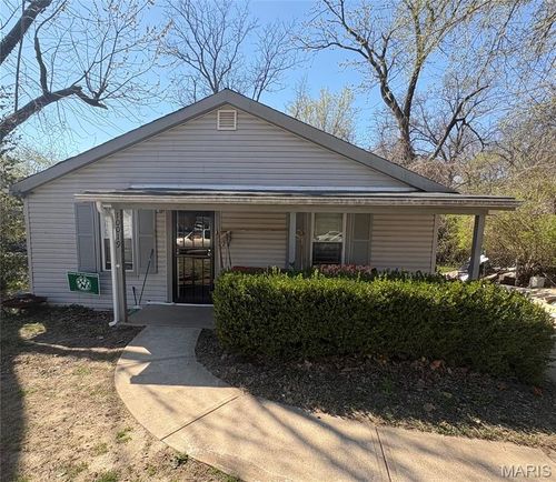 10019 Lord Drive, St Louis, MO, 63136 | Card Image