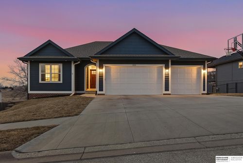 1605 Windsor Way, Fort Calhoun, NE, 68023-5372 | Card Image