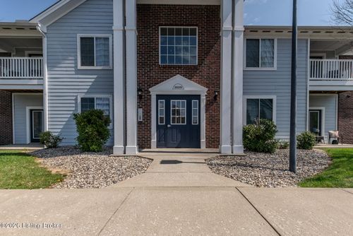 104-2609 Bradford Commons Dr, Louisville, KY, 40299-6194 | Card Image