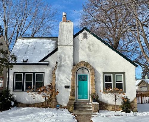 5322 35th Ave S, Minneapolis, MN, 55417-2122 | Card Image