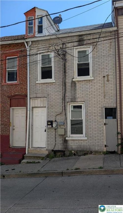 331 N Penn St, Allentown, PA, 18102-3420 | Card Image