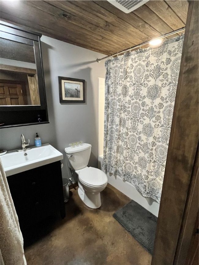 500 Seneca Hemlock Rd, House other with 3 bedrooms, 4 bathrooms and 3 parking in Kennerdell PA | Image 34