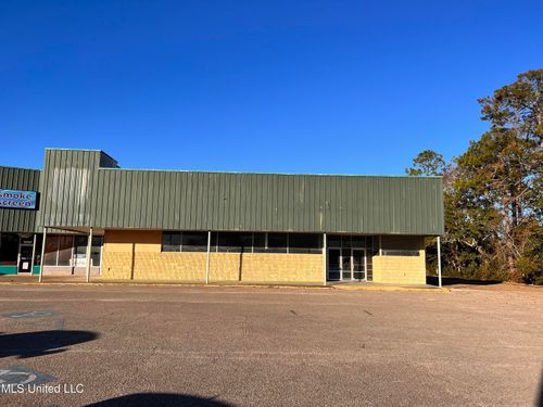 j-19099 Pineville Rd, Long Beach, MS, 39560-4447 | Card Image