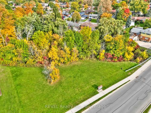 55 Colbeck Dr, Welland, ON, L3C7B2 | Card Image