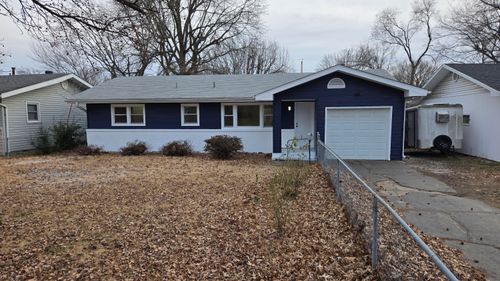 1472 E Berkeley St, Springfield, MO, 65804-3202 | Card Image
