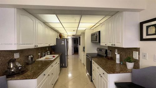 apt-1909-210 174th St, Sunny Isles Beach, FL, 33160-3343 | Card Image