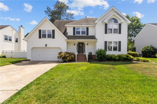 627 Bartell Dr, Chesapeake, VA, 23322-5754 | Card Image
