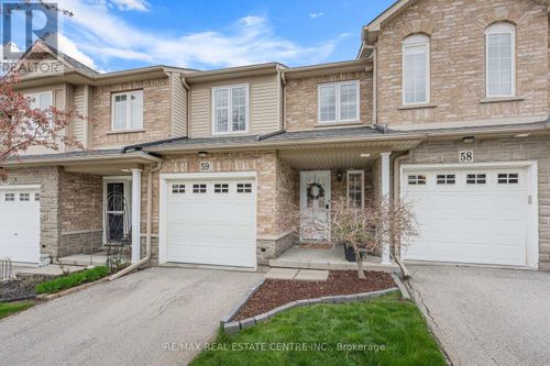 59-7 Southside Pl, Hamilton, ON, L9C7W6 | Card Image