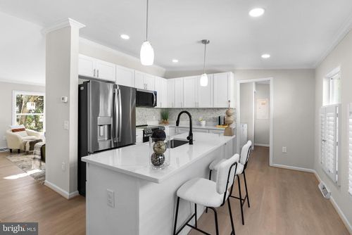 6430 14th St, ALEXANDRIA, VA, 22307-1441 | Card Image