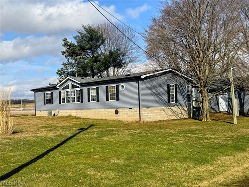 4575 Applecreek Rd, Smithville, OH, 44677-9707 | Card Image