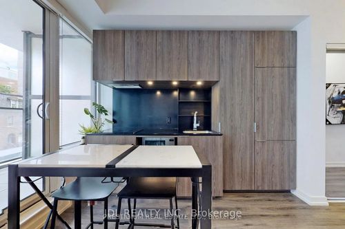 207-77 Shuter St, Toronto, ON, M5B0B8 | Card Image