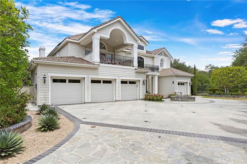 1 Tucson, Trabuco Canyon, CA, 92679-5200 | Card Image