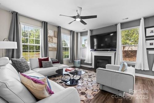 5860 Clan Maclaine Dr, Charlotte, NC, 28278-6989 | Card Image