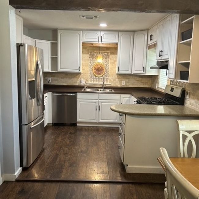 809 N 6th St, House other with 4 bedrooms, 2 bathrooms and 2 parking in Ballinger TX | Image 7