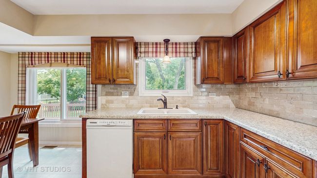500 Shallow Cove Rd, House other with 3 bedrooms, 3 bathrooms and 2 parking in Lake Zurich IL | Image 10