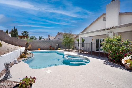 10187 E Watson Dr, Tucson, AZ, 85730-6119 | Card Image