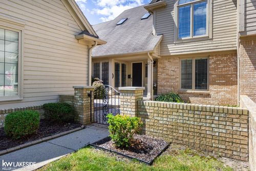 16907 Driftwood Drive, Macomb Township, MI, 48042 | Card Image