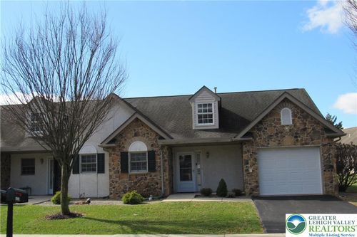 1530 Harvest Dr W, Forks Twp, PA, 18040-7975 | Card Image