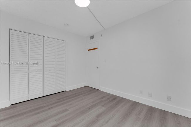 APT-208 - 8560 N Sherman Cir, Condo with 2 bedrooms, 2 bathrooms and null parking in Miramar FL | Image 9