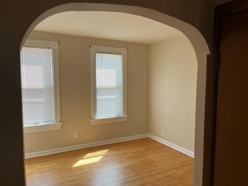 2253 S 10th Pl, Milwaukee, WI, 53215-2756 | Card Image