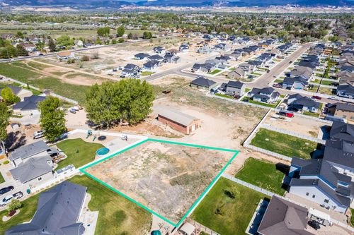 21-384 W 1070 S, Vernal, UT, 84078-4841 | Card Image