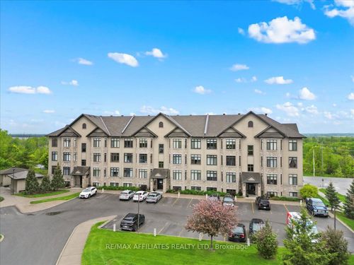 3-30 Prestige Cir, Orléans, ON, K4A0W9 | Card Image