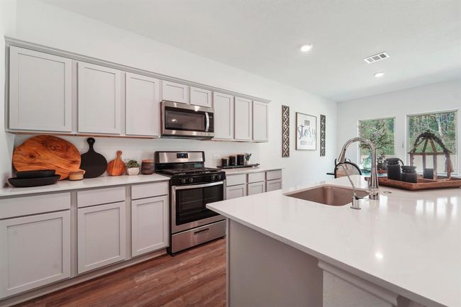 15033 Cherry Creek Dr, House other with 4 bedrooms, 3 bathrooms and 2 parking in Magnolia TX | Image 7