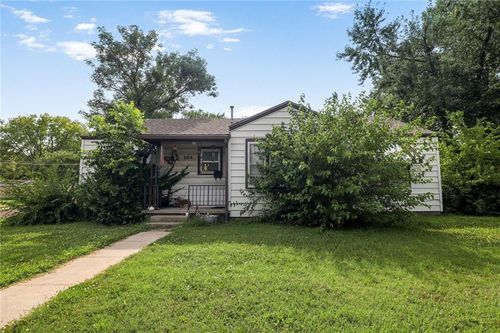 502 N Tennessee St, Iola, KS, 66749-2630 | Card Image
