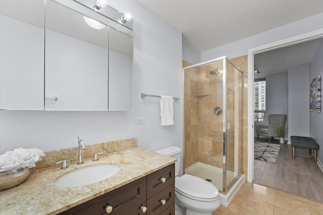 APT-1301 - 330 W Grand Ave, Home with 2 bedrooms, 2 bathrooms and null parking in CHICAGO IL | Image 14