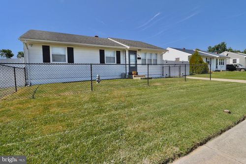 856 Lincoln St, DOVER, DE, 19904-3448 | Card Image