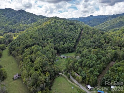 7385 Big Pine Rd, Marshall, NC, 28753-6434 | Card Image