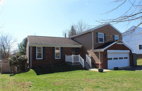 9462 Peebles Rd, Allison Park, PA, 15101-1931 | Card Image