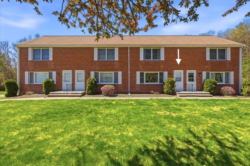 46-46 Willow Ridge Dr, Bridgewater, MA, 02324-2450 | Card Image