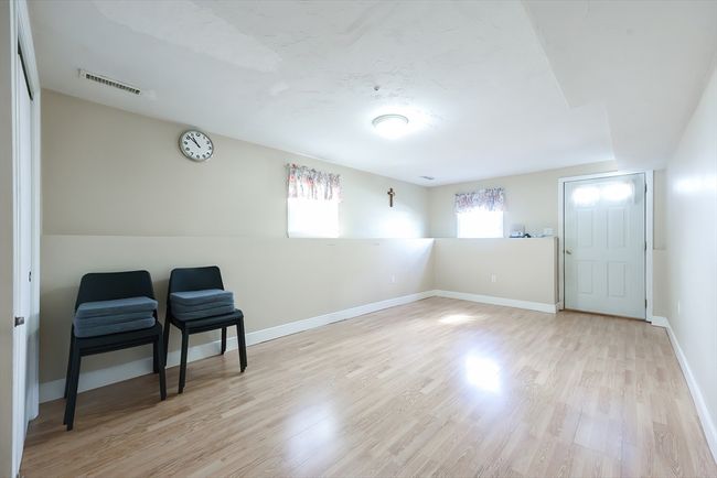 222 Evergreen Ave, House other with 5 bedrooms, 2 bathrooms and 6 parking in Braintree MA | Image 34