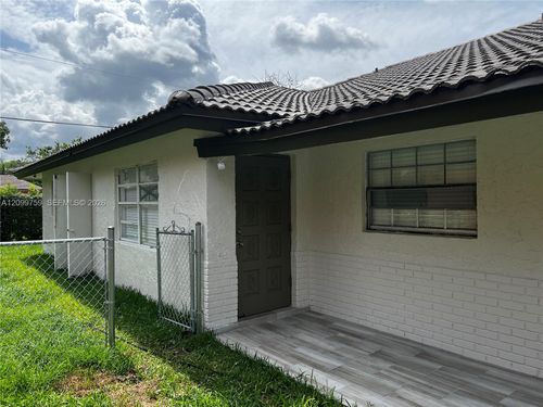 2-4281 Riverside Dr, Coral Springs, FL, 33065-5939 | Card Image