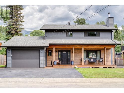 9 Mount Proctor Ave, Fernie, BC, V0B1M3 | Card Image
