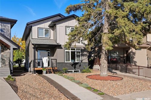1601b 9th Ave N, Saskatoon, SK, S7K2Z9 | Card Image