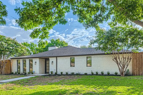 16212 Spring Creek Rd, Dallas, TX, 75248-3117 | Card Image