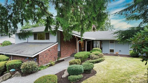 6121 Northridge Dr, Snohomish, WA, 98290-1207 | Card Image