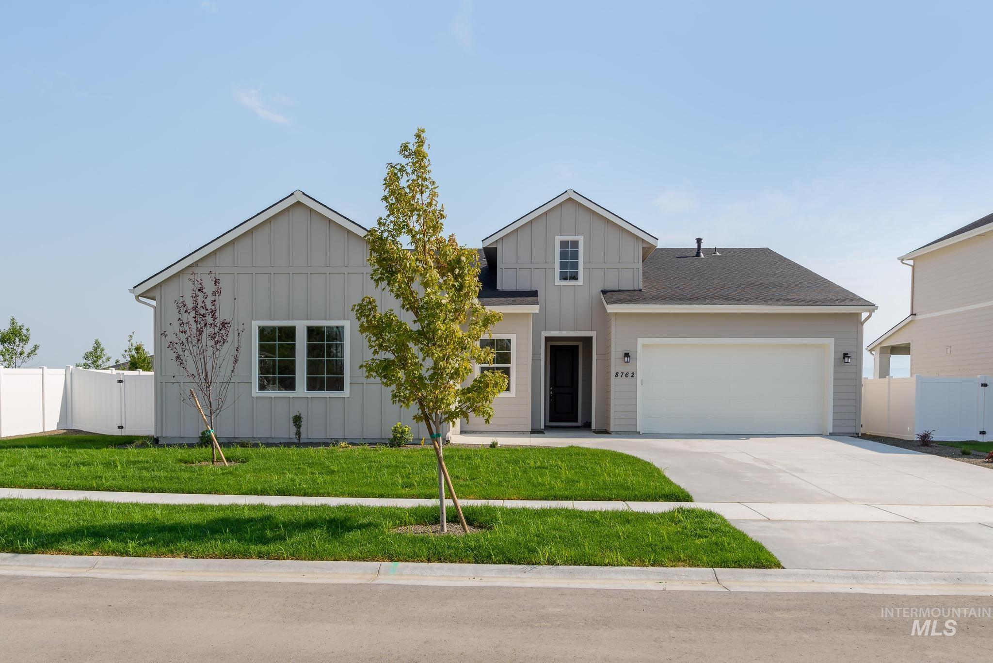 Waterclover Way, Meridian, ID 83642