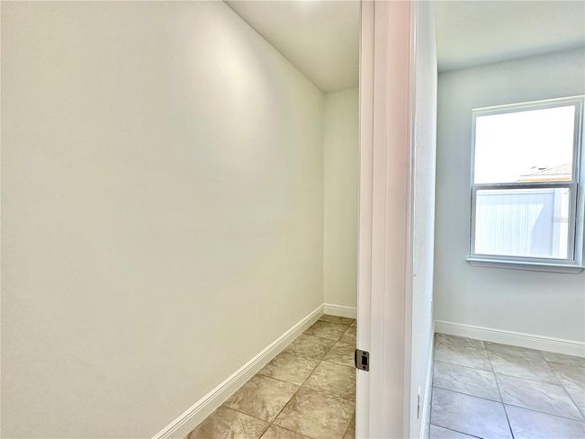 Bedroom 2 - privet suite -Walk in closet | Image 22