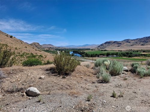 1299 Old Hwy 97, Malott, WA, 98829-5902 | Card Image