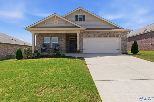 108 Settlement Dr, Huntsville, AL, 35810-6469 | Card Image
