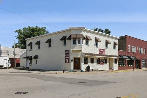 9936 Main St, Hebron, IL, 60034-8903 | Card Image