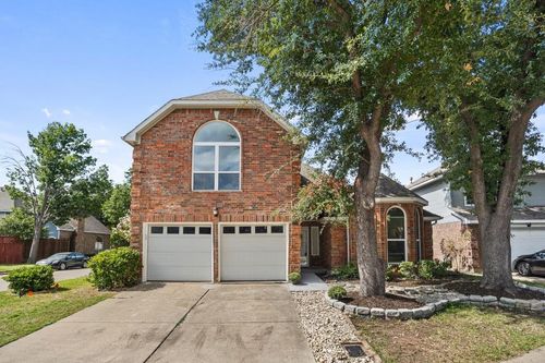 800 Fallen Leaf Ct, Irving, TX, 75063-4791 | Card Image