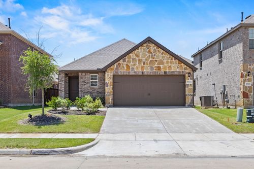 3921 Oak Creek Cir, Denison, TX, 75020-8003 | Card Image