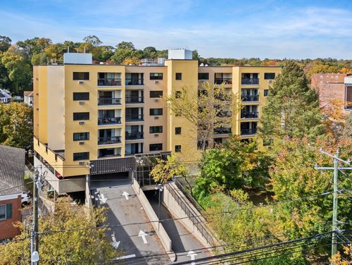 unit-4j-970 Hope St, Stamford, CT, 06907-2223 | Card Image