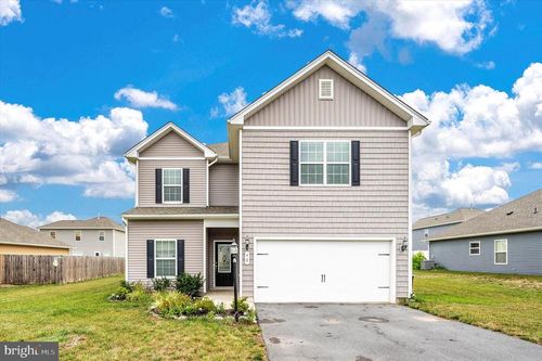 42 Eakins Ln, MARTINSBURG, WV, 25401-1109 | Card Image